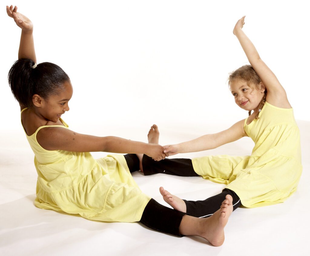 YogaBeez children's yoga classes London - partner pose